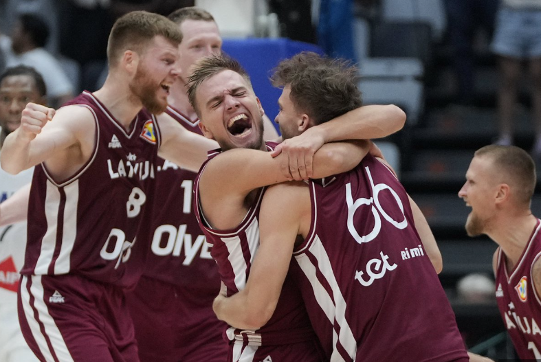 Elite 8 i basketball-VM for menn: Artus Zagers, Franz Wagner og andre spillere briljerer; hvem gjorde de beste prestasjonene?